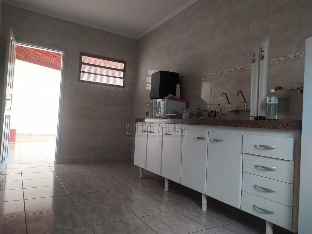 Casa em Jaboticabal, no bairro Nova Jaboticabal