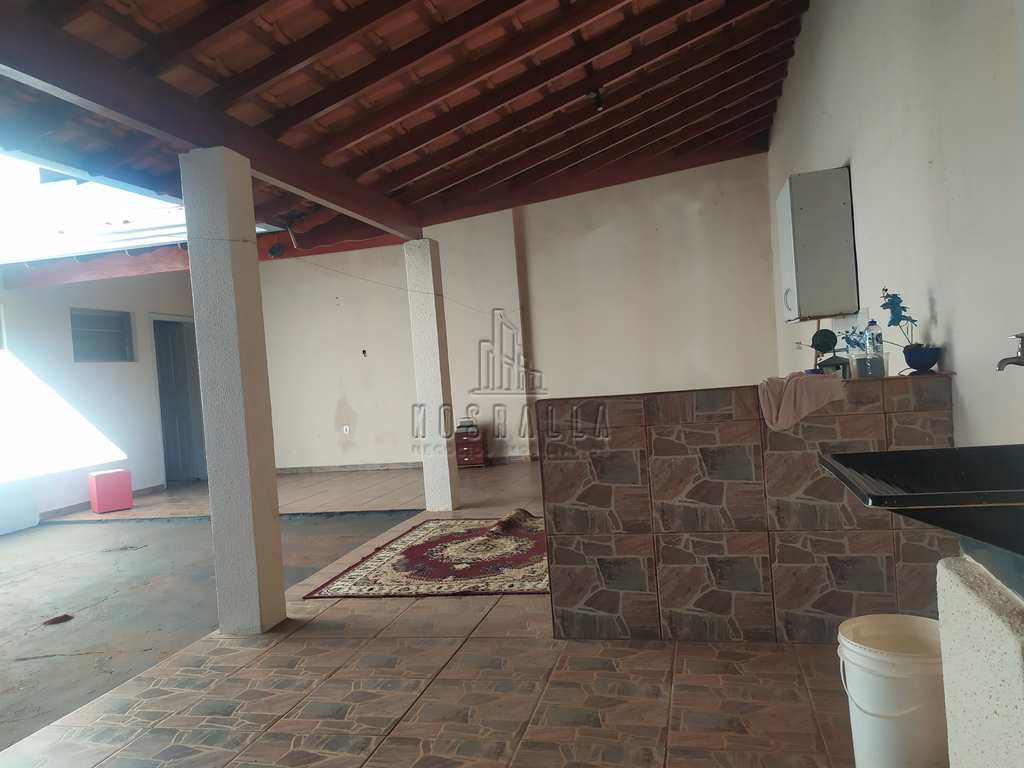 Casa em Jaboticabal, no bairro Nova Jaboticabal
