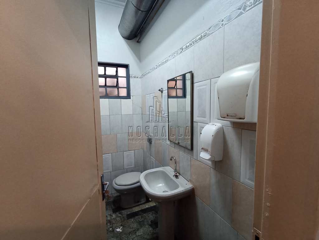 Loja em Jaboticabal, no bairro Centro