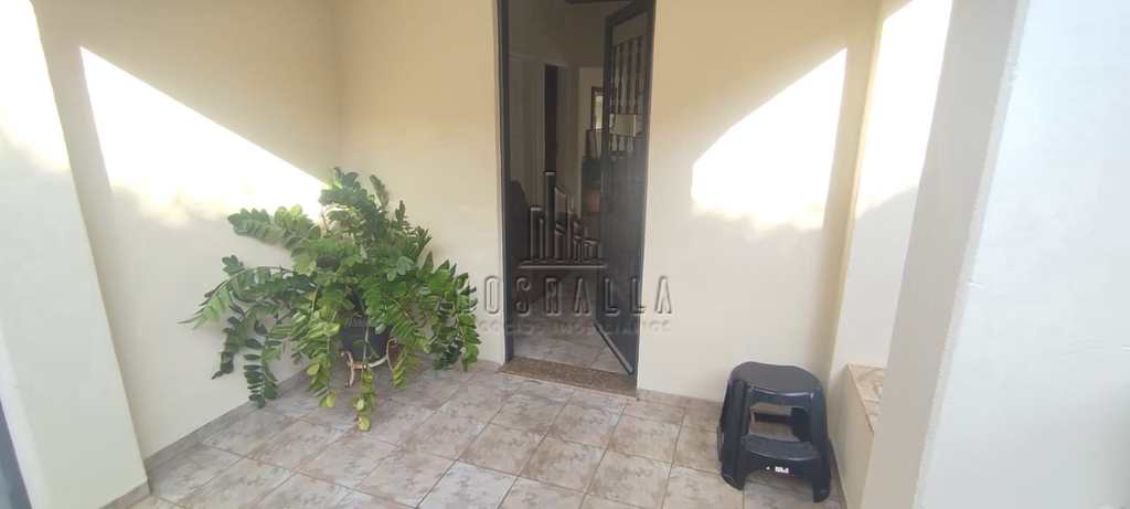 Casa em Jaboticabal, no bairro Centro
