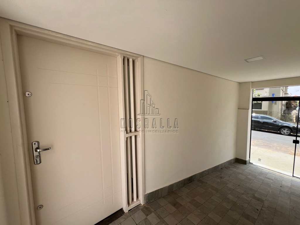 Prédio Comercial em Jaboticabal, no bairro Centro