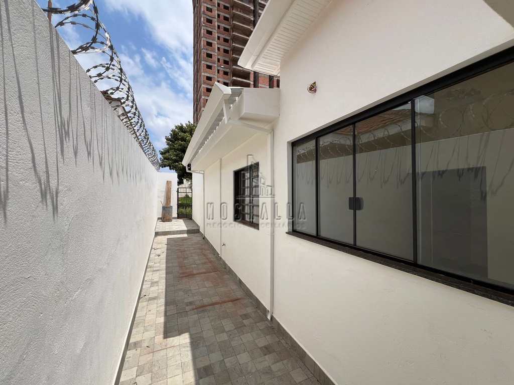 Prédio Comercial em Jaboticabal, no bairro Centro