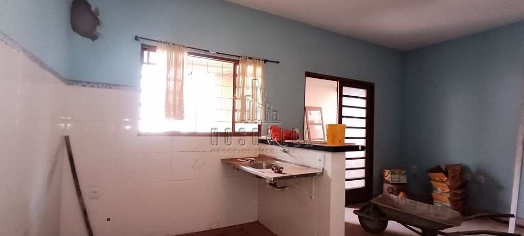 Casa em Jaboticabal, no bairro Vila São José