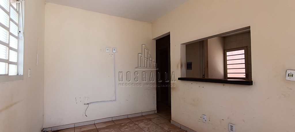 Casa em Jaboticabal, no bairro Vila São José