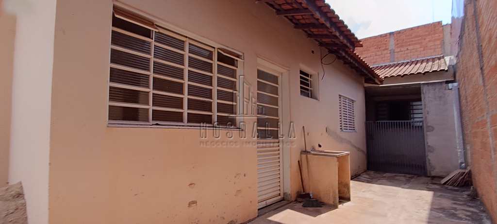 Casa em Jaboticabal, no bairro Vila São José