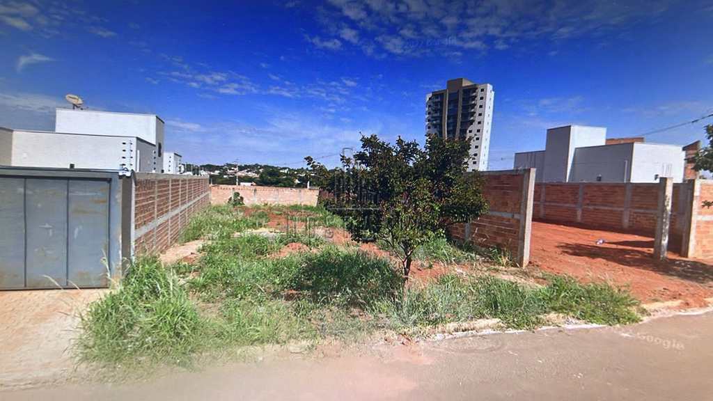 Terreno em Jaboticabal, no bairro Athenas Paulista