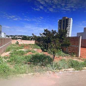 Terreno em Jaboticabal, bairro Athenas Paulista