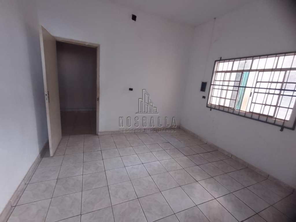 Casa em Jaboticabal, no bairro Sorocabano