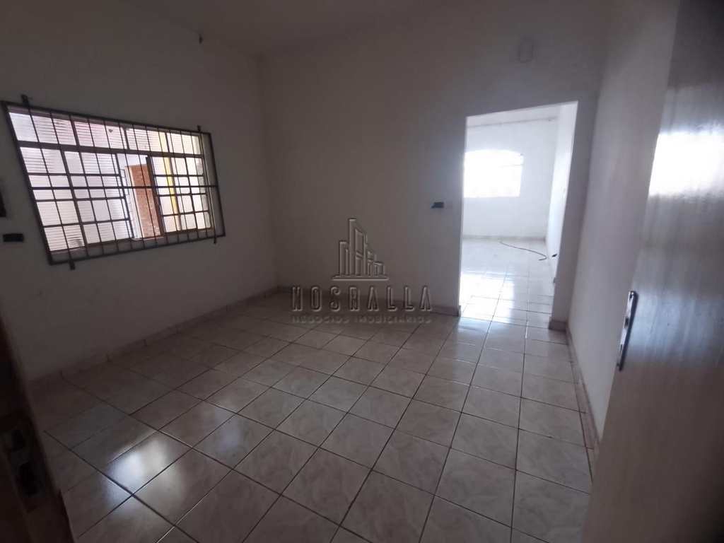 Casa em Jaboticabal, no bairro Sorocabano