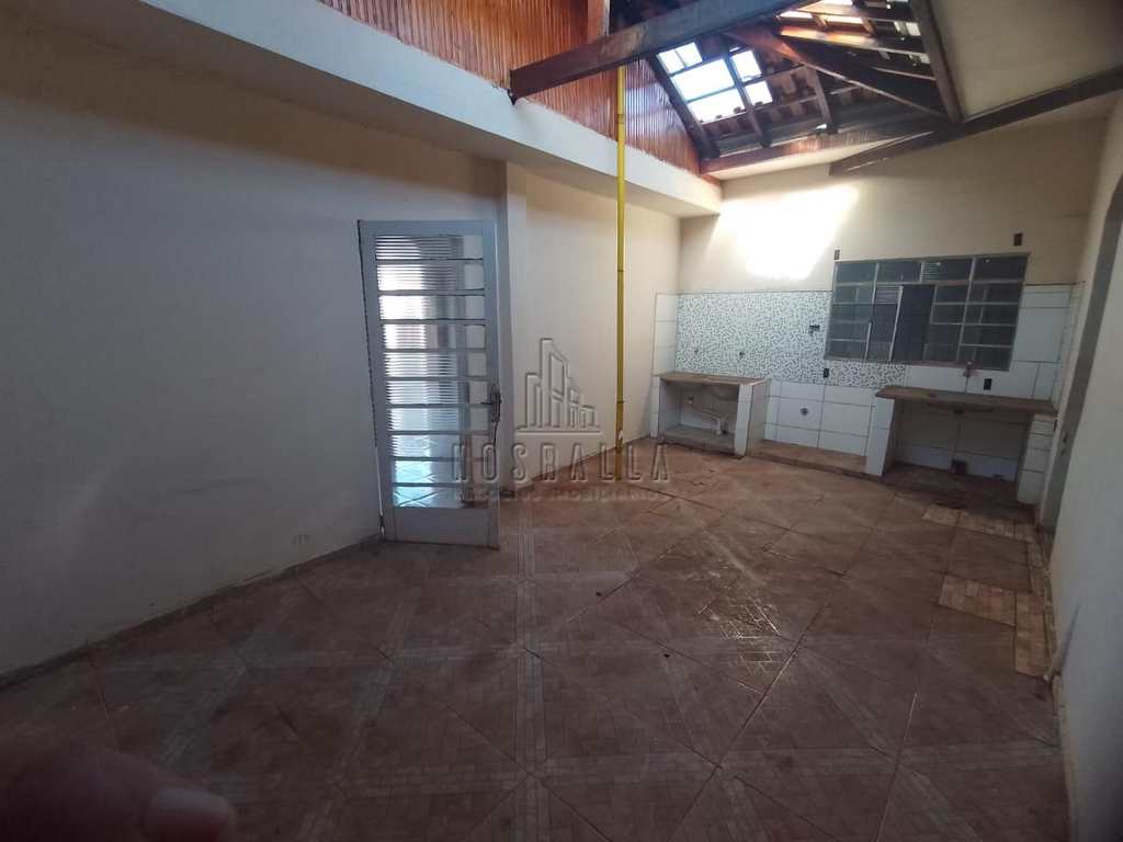 Casa em Jaboticabal, no bairro Sorocabano