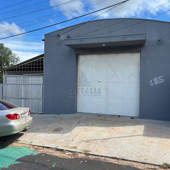 Armazém ou Barracão em Jaboticabal, bairro Jardim Pedroso