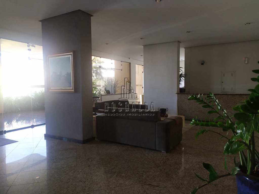 Apartamento em Jaboticabal, no bairro Centro
