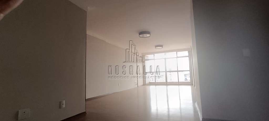 Apartamento em Jaboticabal, no bairro Centro