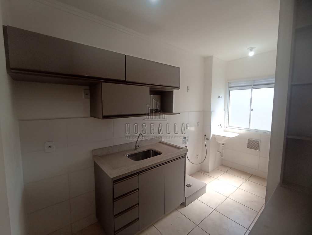 Apartamento em Jaboticabal, no bairro Sorocabano