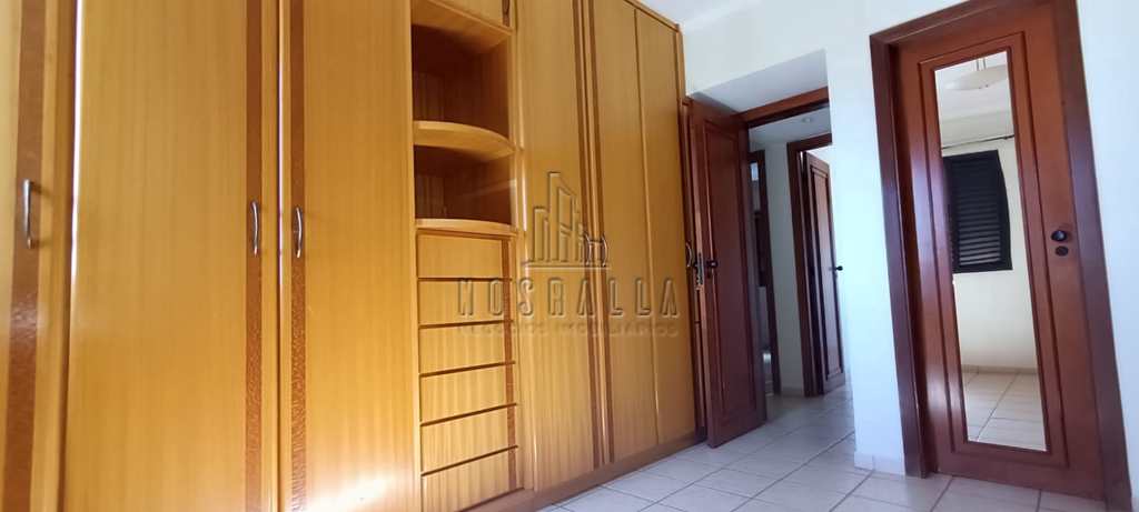 Apartamento em Jaboticabal, no bairro Centro