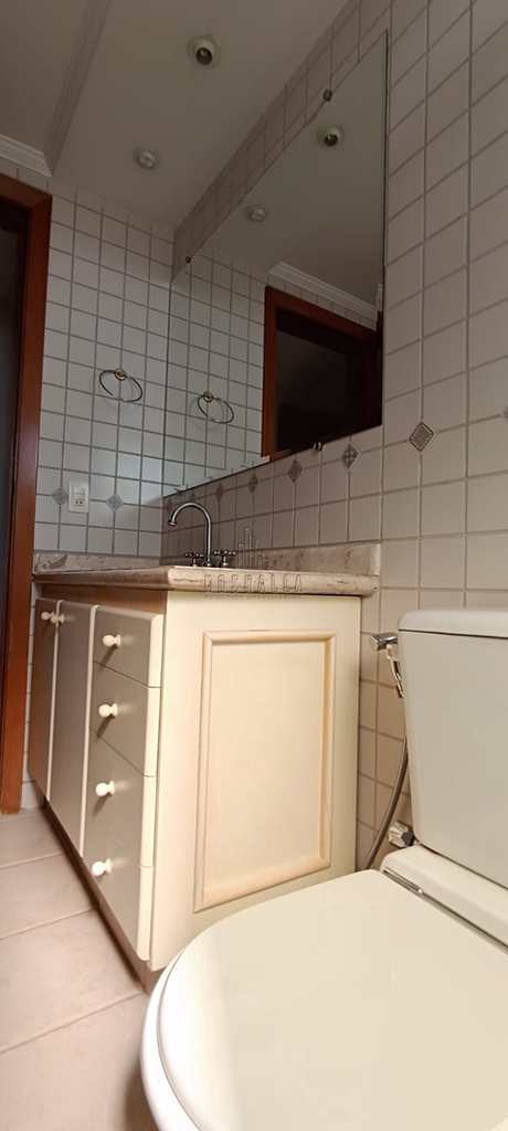Apartamento em Jaboticabal, no bairro Centro
