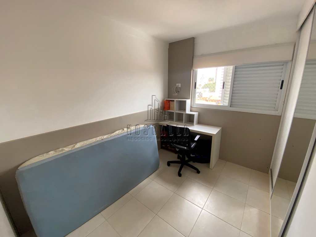 Apartamento em Jaboticabal, no bairro Centro