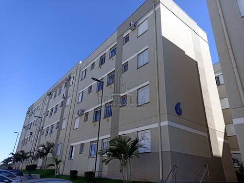 Apartamento, código 1725237 em Jaboticabal, bairro Sorocabano