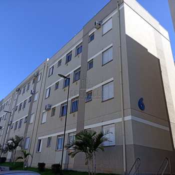 Apartamento em Jaboticabal, bairro Sorocabano