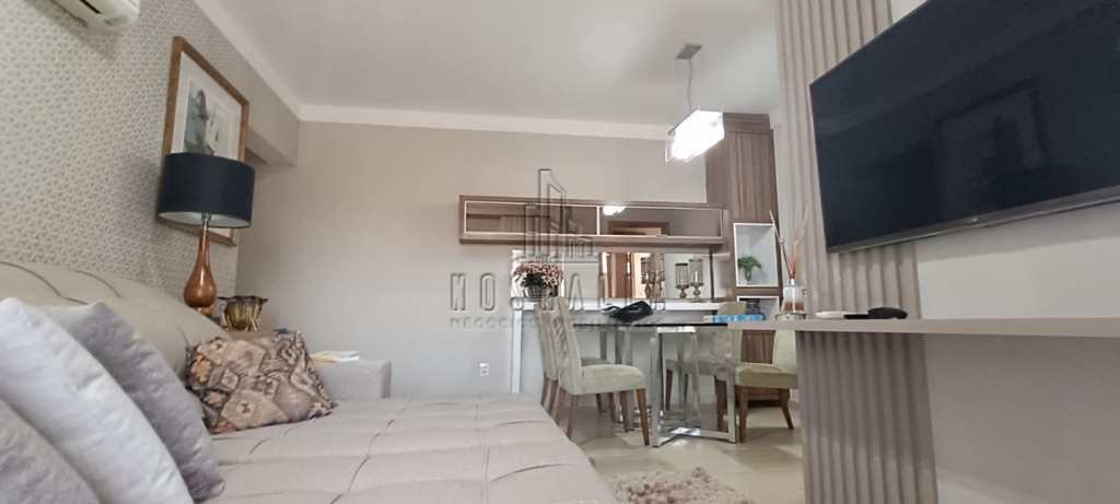 Apartamento em Jaboticabal, no bairro Centro