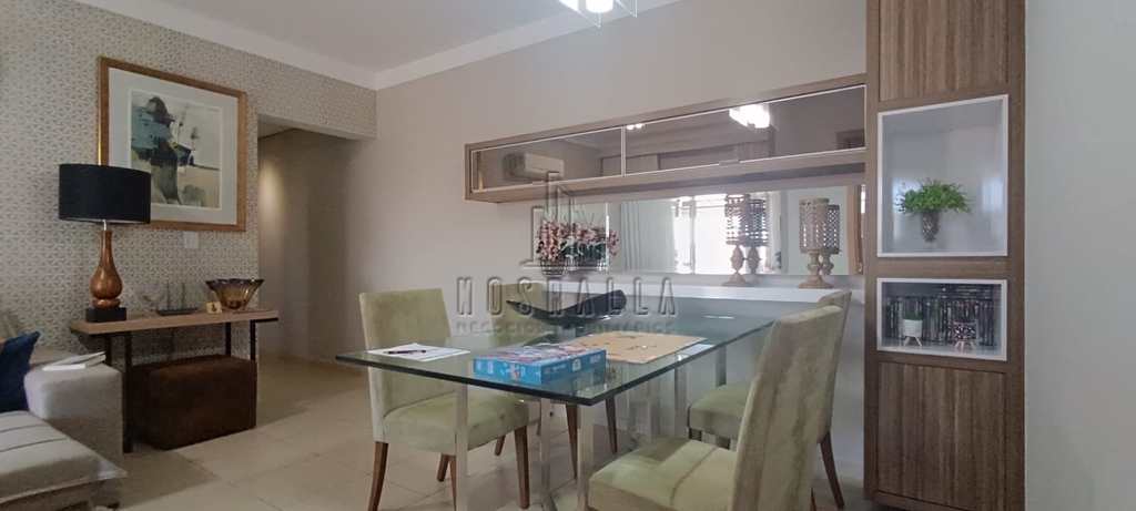 Apartamento em Jaboticabal, no bairro Centro