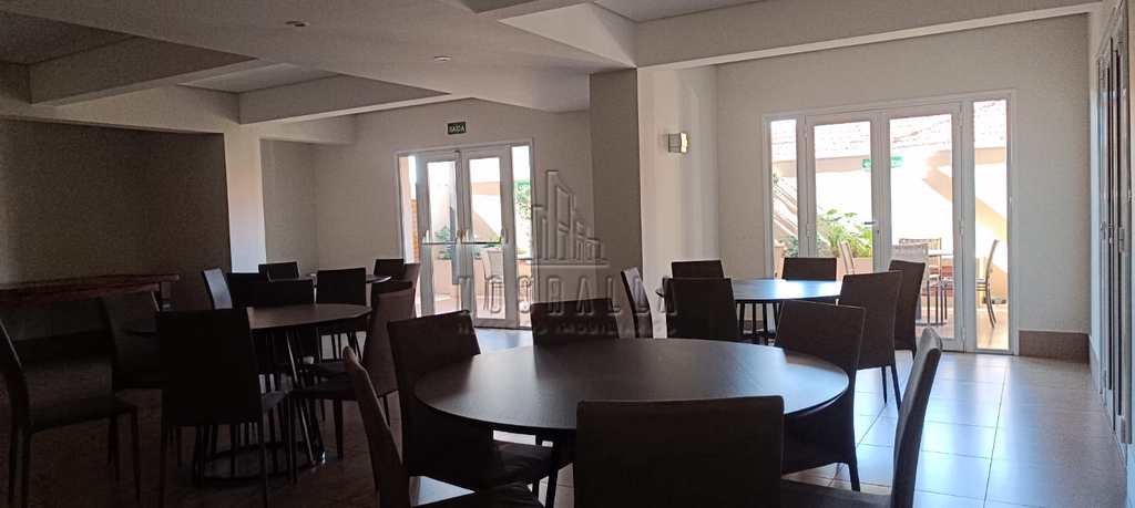 Apartamento em Jaboticabal, no bairro Centro