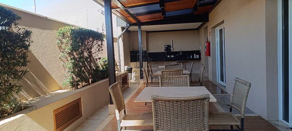 Apartamento em Jaboticabal, no bairro Centro