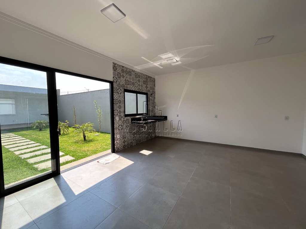 Casa em Jaboticabal, no bairro Athenas Paulista