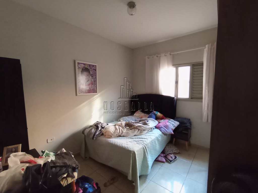 Casa em Jaboticabal, no bairro Parque das Araras