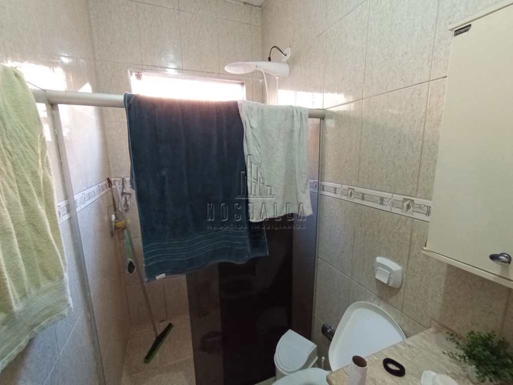 Casa em Jaboticabal, no bairro Parque das Araras