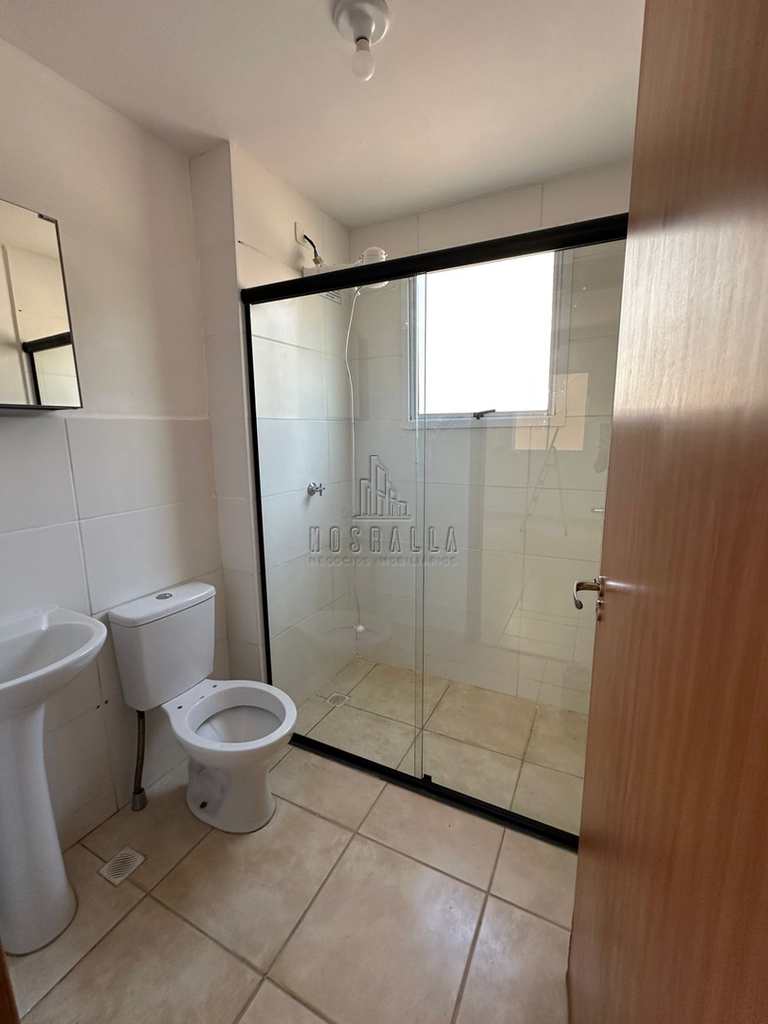 Apartamento em Jaboticabal, no bairro Sorocabano