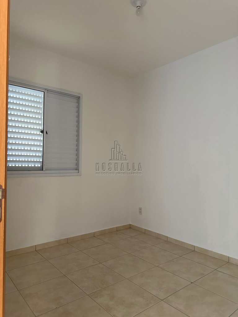 Apartamento em Jaboticabal, no bairro Sorocabano