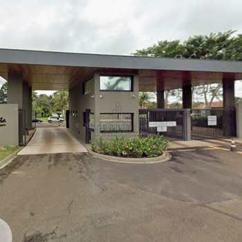 Terreno de Condomínio em Jaboticabal, bairro Jardim São Marcos II