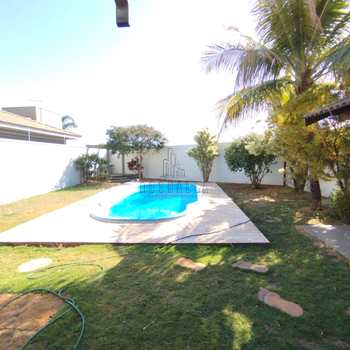 Casa em Jaboticabal, bairro Jardim Santa Rita