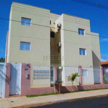 Apartamento em Jaboticabal, bairro Jardim Nova Aparecida