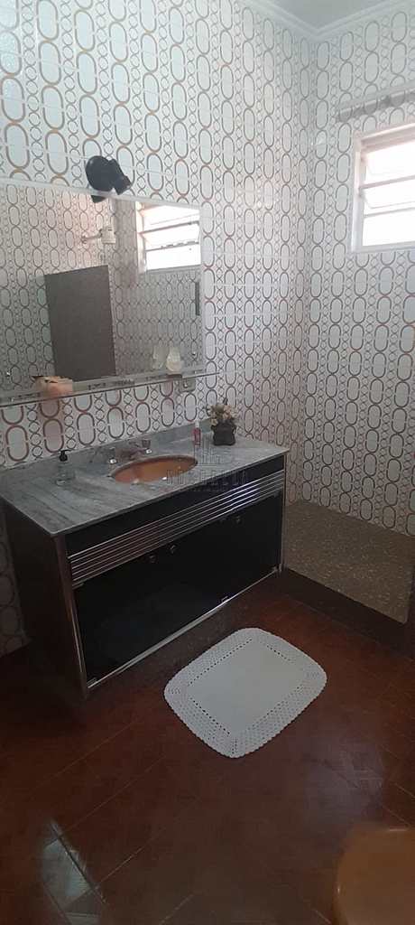 Casa em Jaboticabal, no bairro X