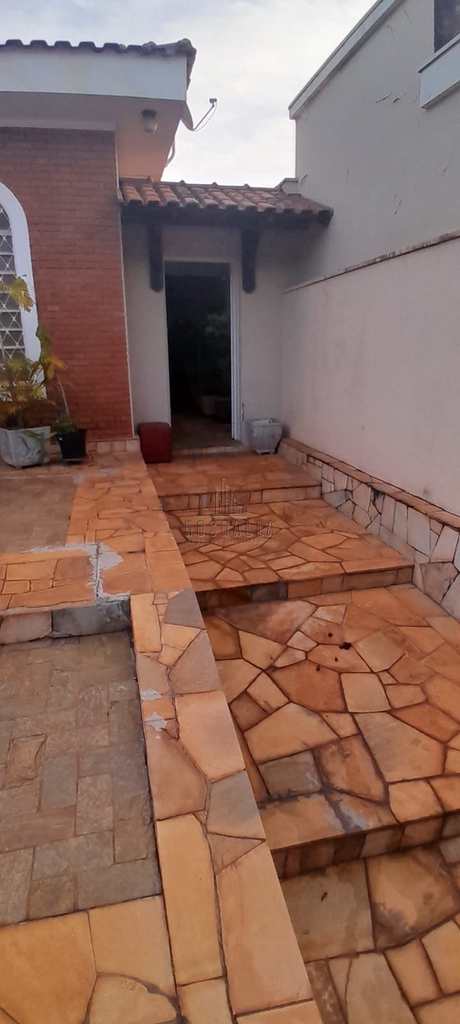 Casa em Jaboticabal, no bairro X