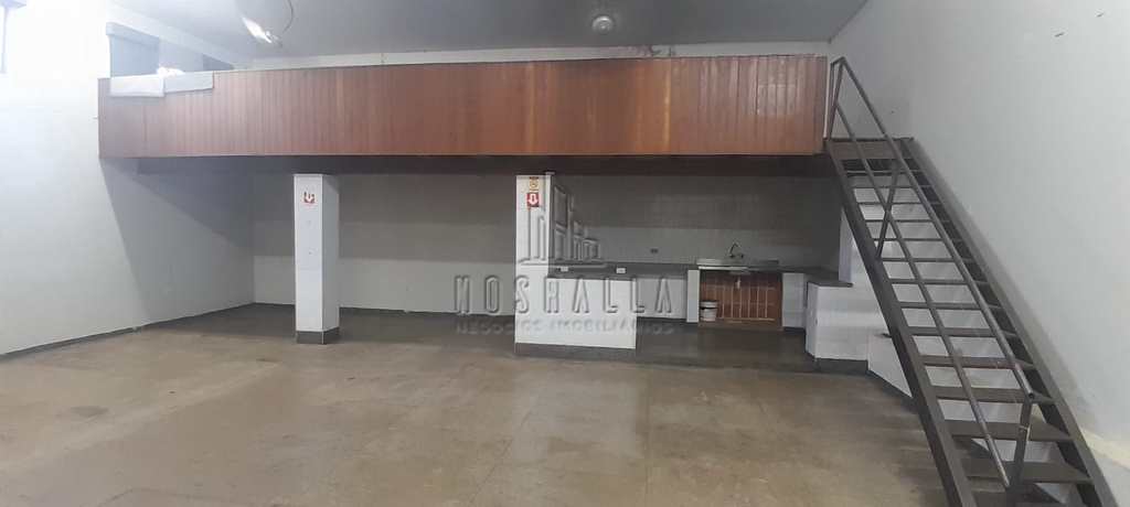 Salão em Jaboticabal, no bairro X