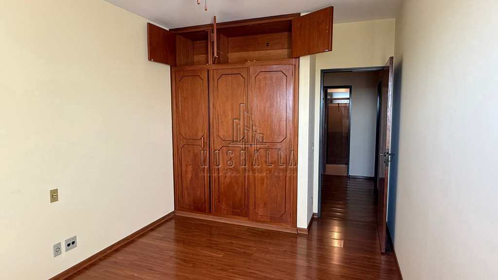 Apartamento em Jaboticabal, no bairro Centro