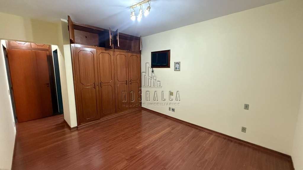 Apartamento em Jaboticabal, no bairro Centro