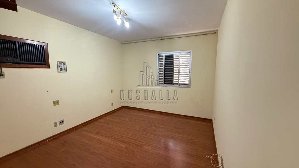 Apartamento em Jaboticabal, no bairro Centro