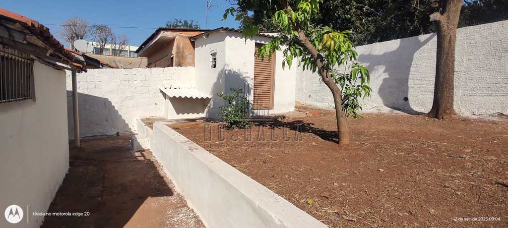 Casa em Jaboticabal, no bairro Sorocabano