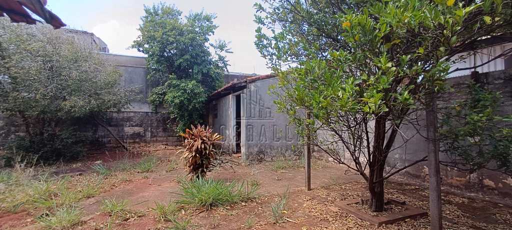 Casa em Jaboticabal, no bairro Nova Jaboticabal