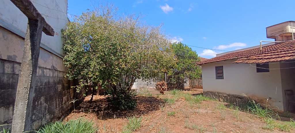 Casa em Jaboticabal, no bairro Nova Jaboticabal