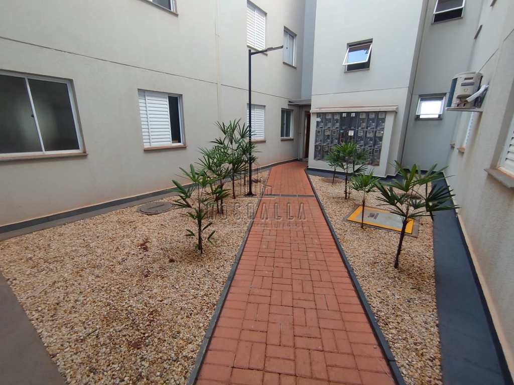 Apartamento em Jaboticabal, no bairro Athenas Paulista