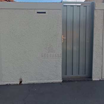 Casa em Jaboticabal, bairro Jardim Kennedy