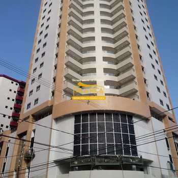 Apartamento em Praia Grande, bairro Canto do Forte