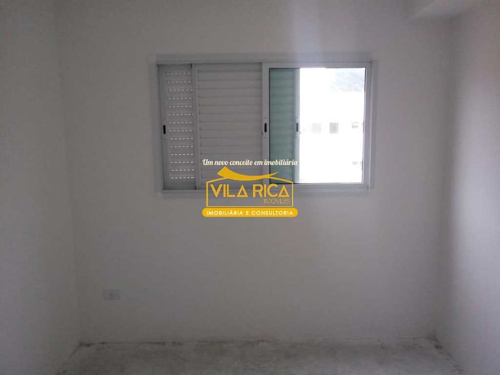Apartamento em Mongaguá, no bairro Jardim Luciana