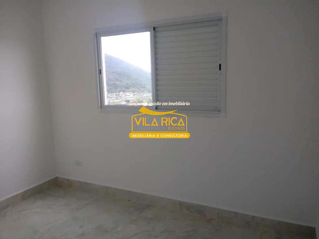 Apartamento em Mongaguá, no bairro Jardim Luciana