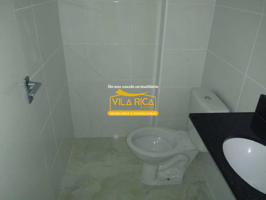 Apartamento em Mongaguá, no bairro Jardim Luciana